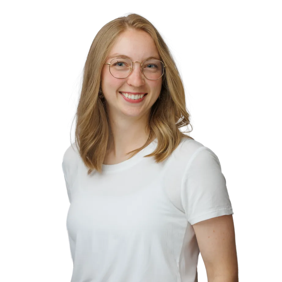 Bekah's headshot